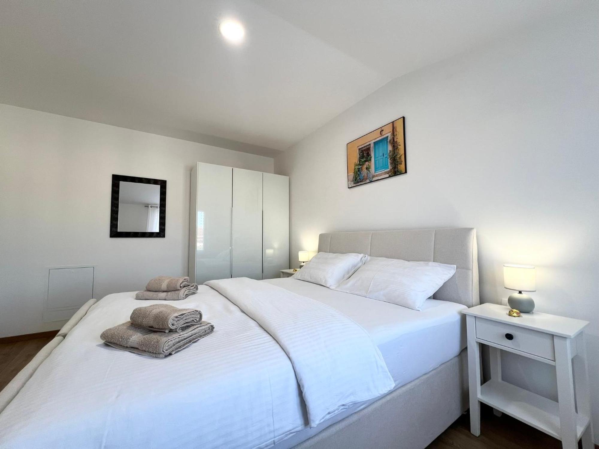 Apartments Tereza Novigrad Istria Exterior foto